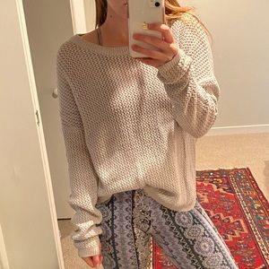 Grey loose knit sweater